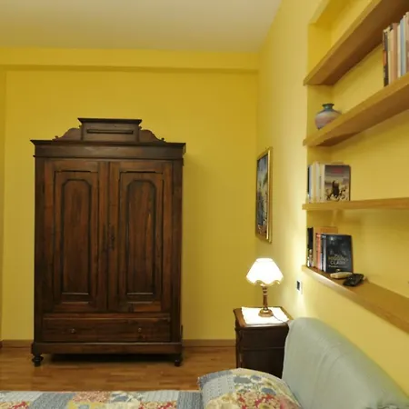 Casa Max Nápoly